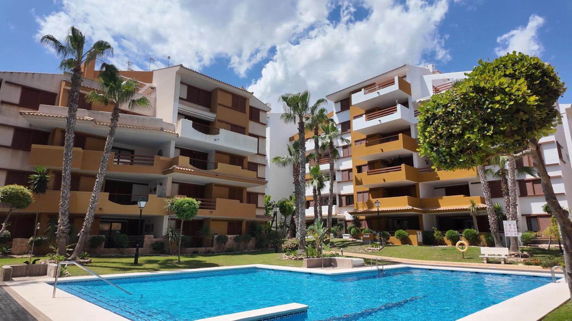 Cc8 By Zanis Apartamento Torrevieja Exterior foto
